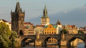 Zapomeňte na Prahu a Krumlov. Bezkonkurenčně nejkrásnější město česka v průvodcích nenajdete