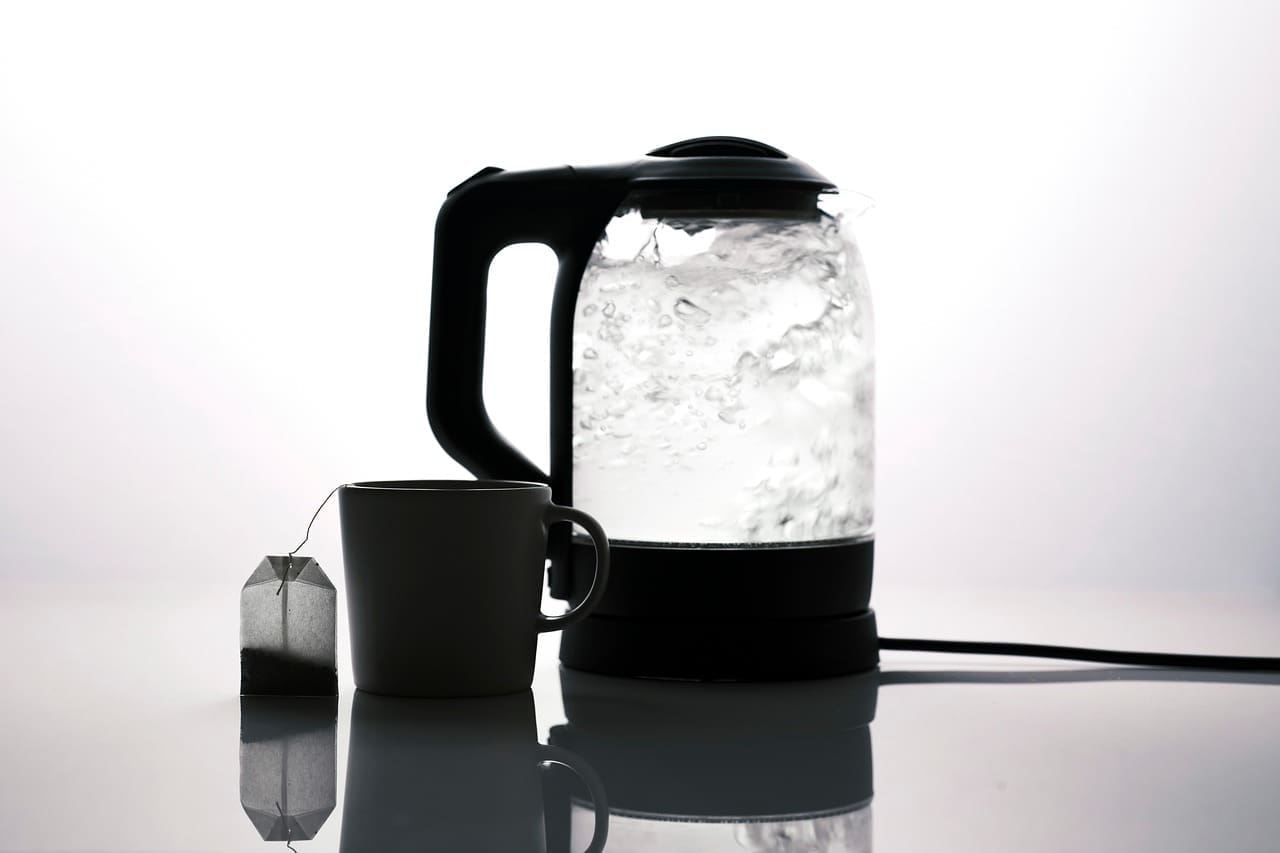 electric kettle, tea, boiling water, tea bag, mug, cup, teacup, boil, tea cup, hot, glass, kitchen, heater
